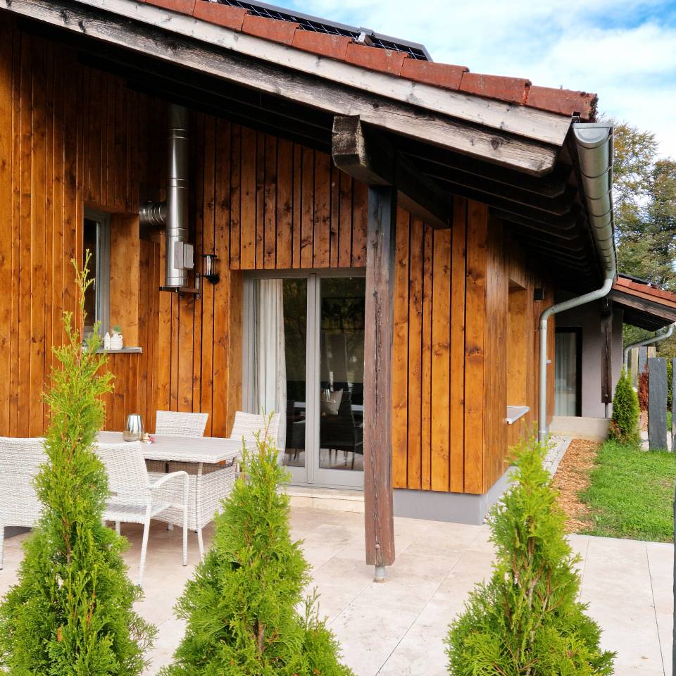 Ferienhäuser: Platz & Komfort für Familien und Freunde - Franz Josef's Landresort Webseite